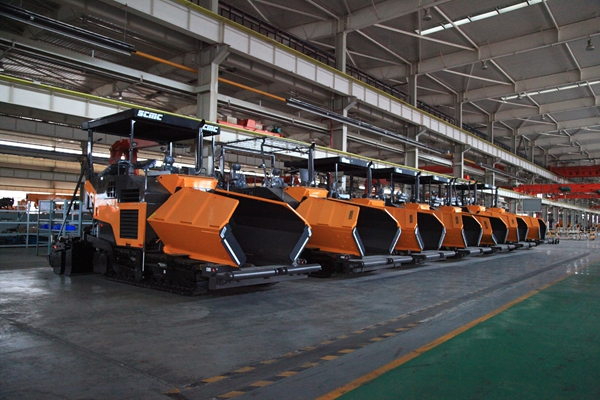 151736903742686848.jpeg 6.组照:拍摄于2018年2月2日的公司现装配车间_副本.jpg